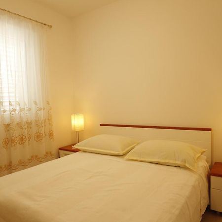 Apartments Marino Супетар Стая снимка